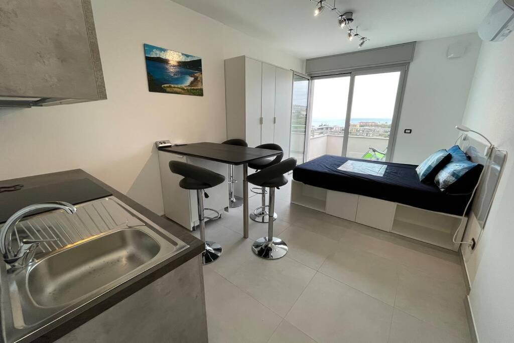 Suite D'Annunzio Mini Luxury Sanremo Exterior photo